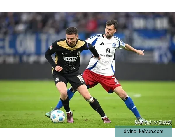 夸尔塔持续提升赛季状态，备受期待的足球潜力引关注